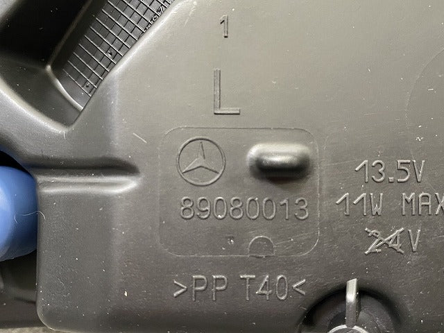 新品!Eクラス W212 純正 前期 左 フォグランプ/フォグライト LED /デイライト VALEO 89206735 A2128200756 メルセデスベンツ(147573)