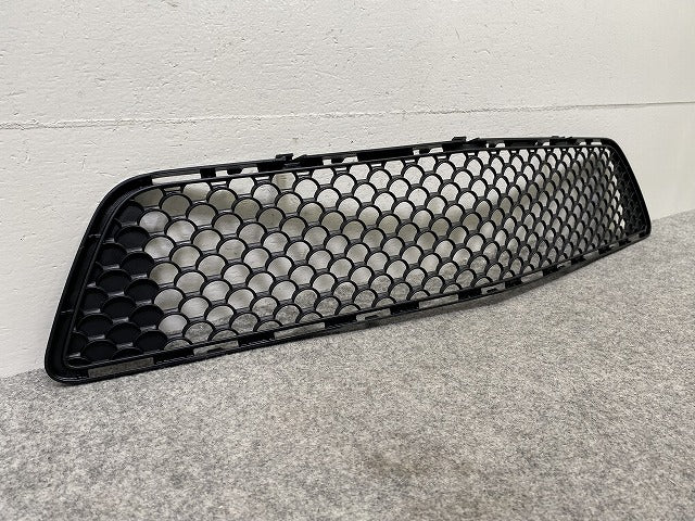 新品!Cクラス W204 純正 フロント ロア グリル A 204 885 04 53 A2048850453 素地 メルセデスベンツ(147578)