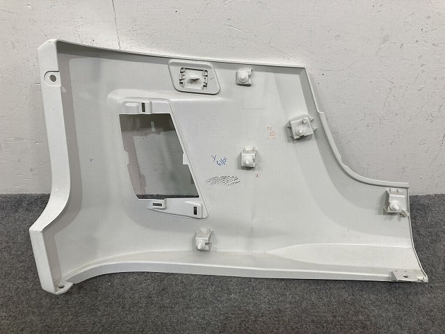 新車取り外し!エルフ/フォワード 純正 フロント バンパー 4/5X CRG/5X CRG/BH/4/5X CRG  ホワイト ソリッド いすゞ(147581)