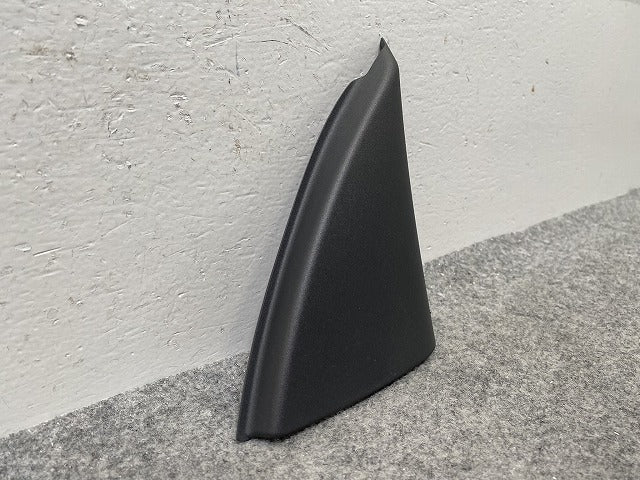 新品!S60/V70 RB/SB 純正 右 ドアミラー カバー /トリム 9151936 V9151936 素地 ボルボ(147605)