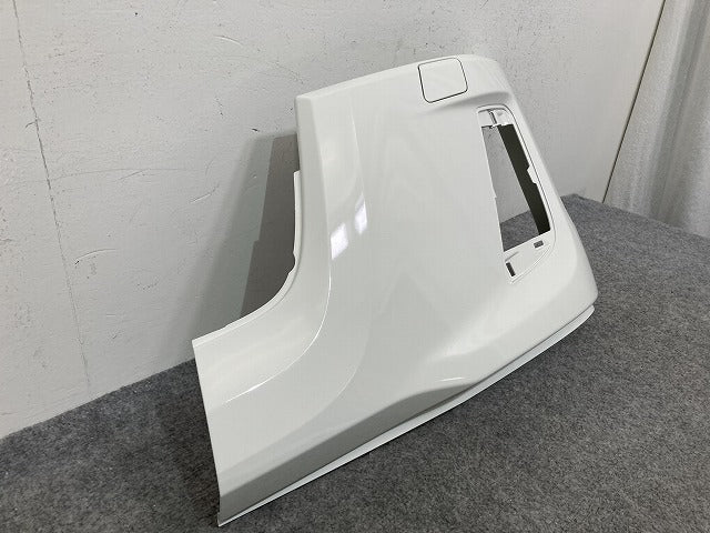 新車取り外し!エルフ/フォワード 純正 フロント バンパー 4/5X CRG/5X CRG/BH/4/5X CRG  1-86722179-0 ホワイト ソリッド いすゞ(147608)