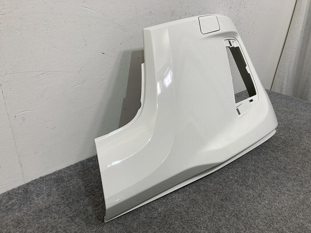 新車取り外し!エルフ/フォワード 純正 フロント バンパー 4/5X CRG/5X CRG/BH/4/5X CRG  1-86722179-0 ホワイト ソリッド いすゞ(147609)