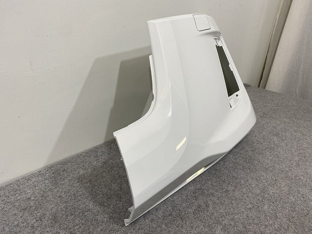 新車取り外し!エルフ/フォワード 純正 フロント バンパー 4/5X CRG/5X CRG/BH/4/5X CRG  1-86722179-0 ホワイト ソリッド いすゞ(147619)