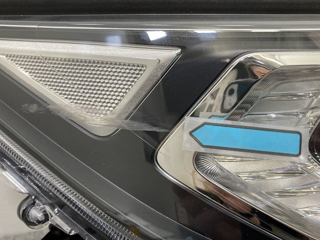 RAV4 ラブ4 MXAA52/MXAA54/AXAH52/AXAH54 純正 右 ヘッドライト/ランプ LED レベライザー 刻印A STANLEY 42-87 81145-42832 トヨタ(147621)