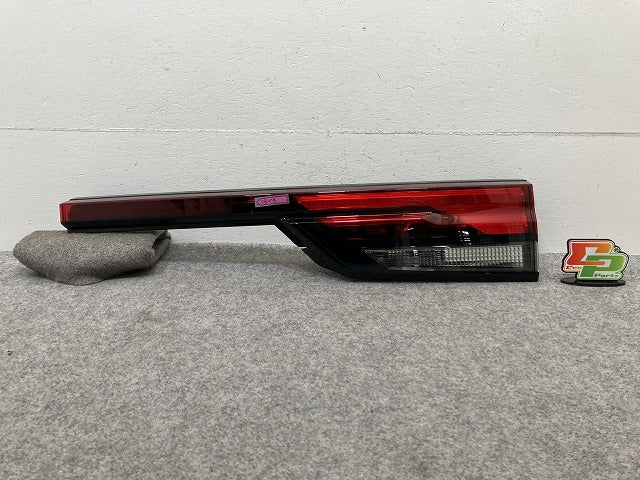 ノート/NOTE E13/SNE13 純正 右 テールランプ/ライト/レンズ ハロゲン 刻印S ICHIKOH D270 26550-6XK5A 日産(147624)