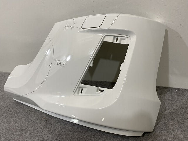 新車取り外し!エルフ/フォワード 純正 フロント バンパー 4/5X CRG/5X CRG/BH/4/5X CRG  1-86722179-0 ホワイト ソリッド いすゞ(147638)