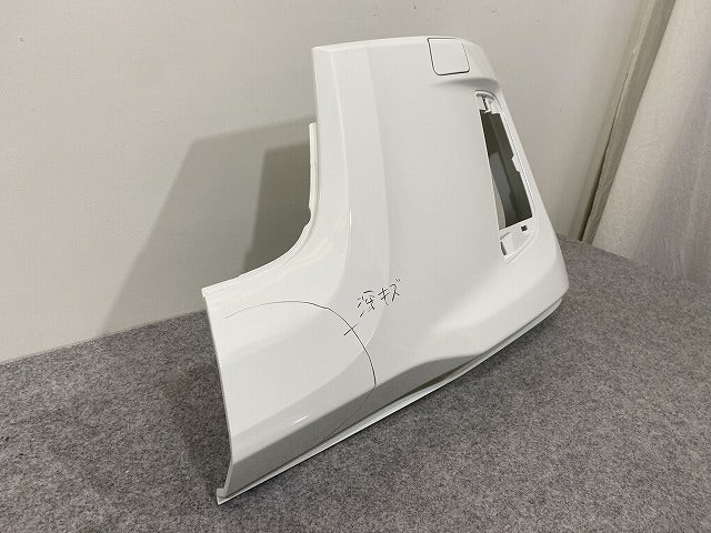 新車取り外し!エルフ/フォワード 純正 フロント バンパー 4/5X CRG/5X CRG/BH/4/5X CRG  1-86722179-0 ホワイト ソリッド いすゞ(147641)