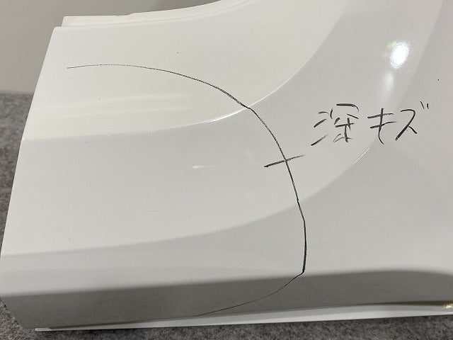 新車取り外し!エルフ/フォワード 純正 フロント バンパー 4/5X CRG/5X CRG/BH/4/5X CRG  1-86722179-0 ホワイト ソリッド いすゞ(147641)