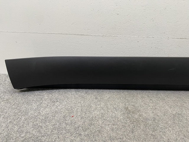 新車取り外し!クラウン クロスオーバー AZSH35 RS/TZSH35 純正 左 フロント ドア サイドパネル 75074-30021 素地 トヨタ(147654)