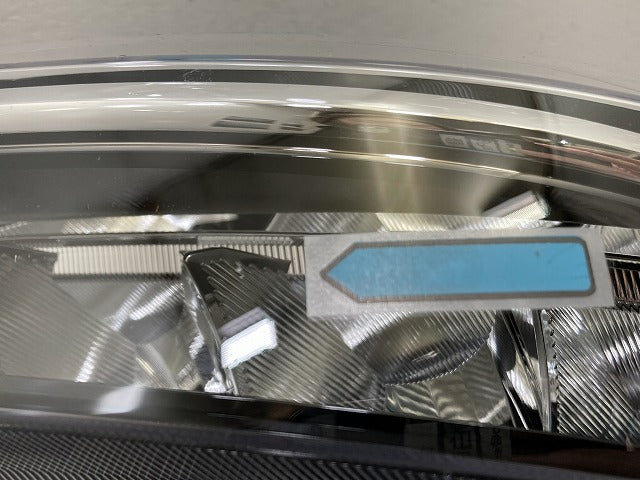 ルークス ハイウェイスター B44A/B45A/B47A/B48A 純正 左 ヘッドライト/ランプ LED レベライザー 刻印Y KOITO 100-23779 日産(147657)