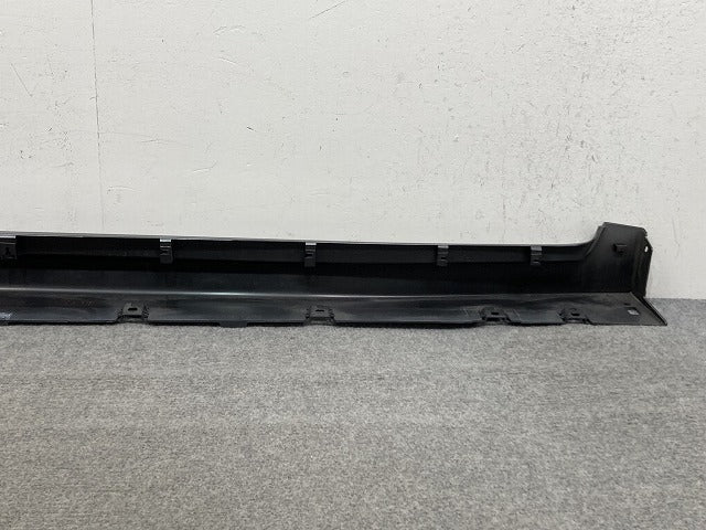 オーラ AURA/ノート NOTE FE13/FSNE13/E13/SNE13 純正 右 サイドステップ 76852 6XL0H ダークメタルグレーメタリック KAD 日産(147684)