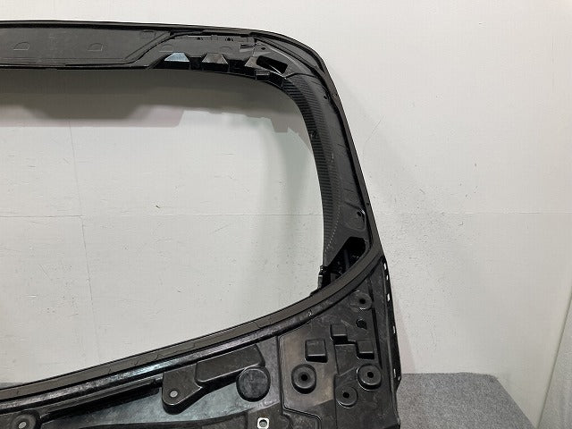 プリウス PHV ZVW52 純正 リアゲート/バックドア/リアハッチ 内張り付 グレーメタリック 1G3 トヨタ(147689)