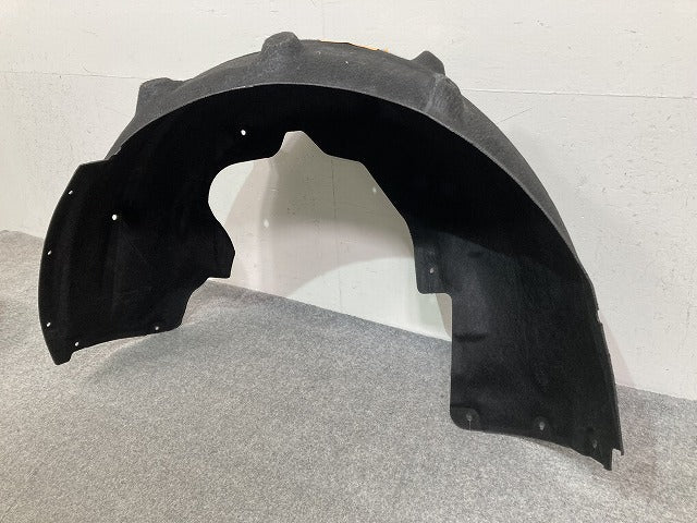 新品!5シリーズ G30/G31 純正 右 リア ホイールアーチ トリム 5171 7 340 798 51717340798  ブラック BMW(147718)
