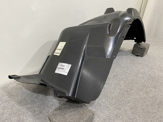 新品!1シリーズ E81/E87 純正 右 フロント フェンダー ライナー 後側 51.71-7 059 372 51717059372 素地 BMW(147727)