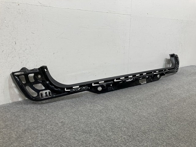 新品!5シリーズ E60/E61 純正 リア バンパー ブラケット付 5112 7 060 797-1 1 51127060797 未塗装 BMW(147729)