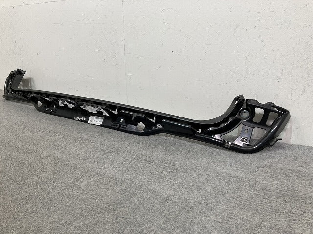 新品!5シリーズ E60/E61 純正 リア バンパー ブラケット付 5112 7 060 797-1 1 51127060797 未塗装 BMW(147730)