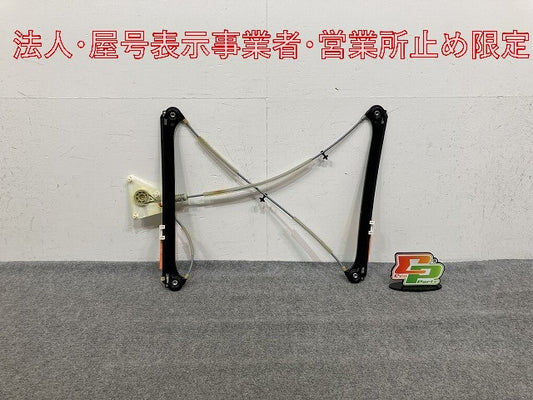 新品!A3 8P系 純正 右 フロント ドア レギュレーター/電動パワーウィンドウレギュレーター 8P3.837.462C 8P3837462C アウディ(147734)