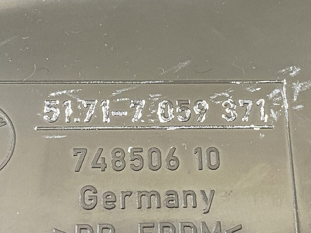 新品!1シリーズ E81/E87 純正 左 フロント フェンダー ライナー 後側 51.71-7 059 371 素地 BMW(147738)