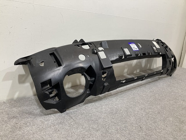 新品!V70/XC70 SB系/DB系 純正 フロント バンパー ブラケット 30655502 V30655502 素地 ボルボ(147747)