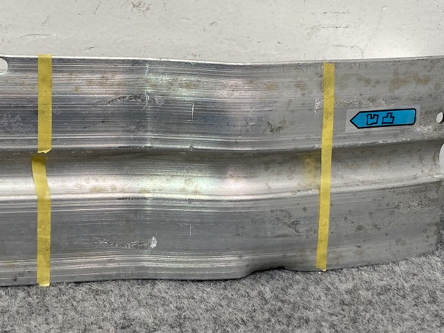 新品!新品!Q5 8R系 純正 フロント バンパー ホースメント 8R0 807 113 8R0807113C アウディ (147750)