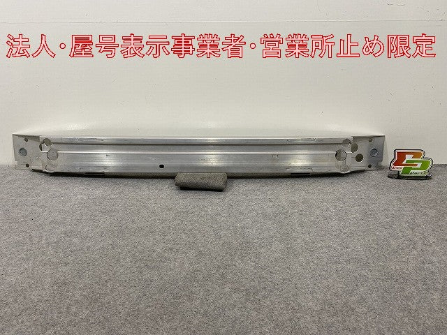 新品!XC90 CB 系/2003-2015 純正 フロント ホースメント 31253239 31253239 ボルボ(147757)