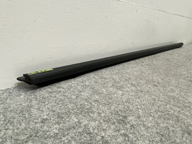 新品!Z4 純正 右 フロント ドア ベルトモール 7429637/38-07 51337429638 BMW(147760)