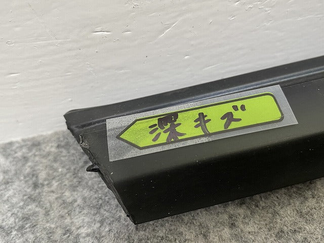 新品!Z4 純正 右 フロント ドア ベルトモール 7429637/38-07 51337429638 BMW(147760)