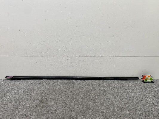 新品!3シリーズ E46 純正 左 リア ドア ベルトモール 51347890693 ブラック ソリッド BMW(147761)