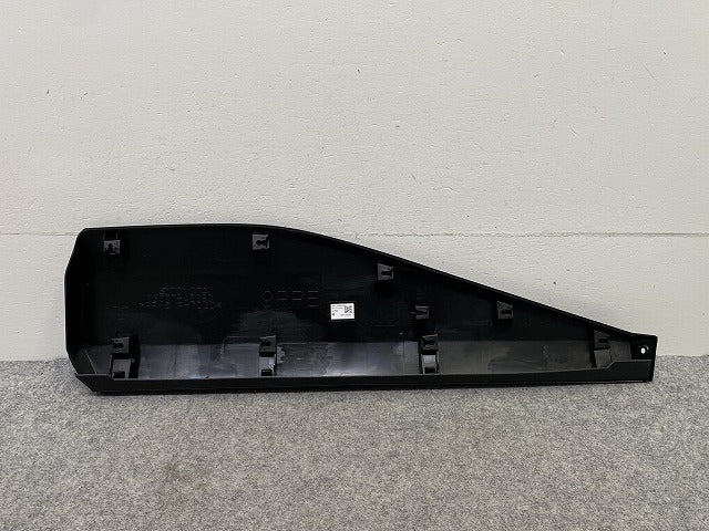 新車取り外し!RAV4 ラブ4 60系/AXAN64 純正 右 リア ドア サイドパネル 75077-42080 素地 トヨタ(147767)