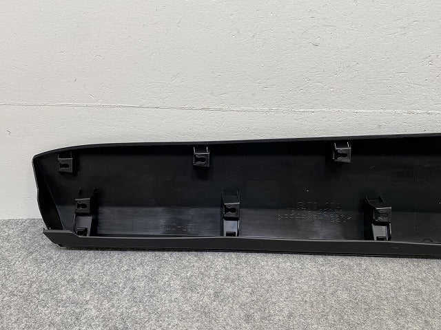 新車取り外し!RAV4 ラブ4 60系/AXAN64 純正 右 フロント サイドパネル /ドアパネル 75073-42080 素地 トヨタ(147769)