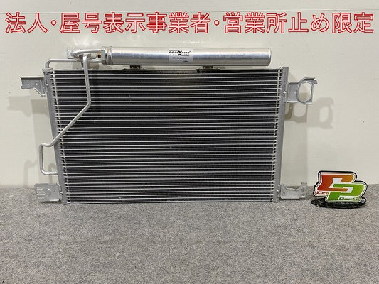 新品!Cクラス W203 純正  コンデンサー 001-10-16680 2035000854 メルセデスベンツ(147796)
