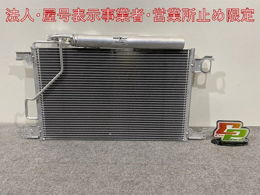 新品!Cクラス W203 純正  コンデンサー 001-10-16680 2035000854 メルセデスベンツ(147797)