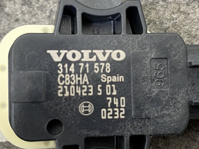 新品!XC60 純正  エアーバッグ センサー 314 71 578 V31476970 ボルボ(147804)