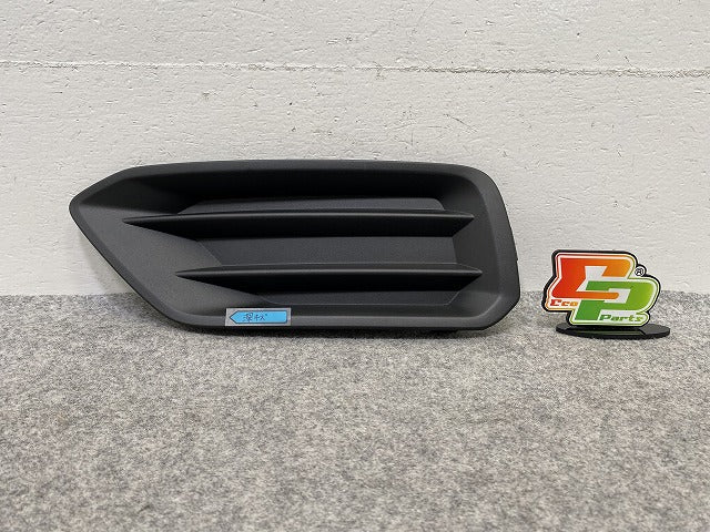 新品!XC40 XB系 純正 左 フロント バンパー グリル 31407949 V31407949 素地 ボルボ(147812)
