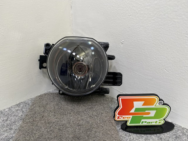 新品!7シリーズ E65/E66 純正 右 フォグランプ/フォグライト ハロゲン ZKW 110328 63176943416 BMW(147815)