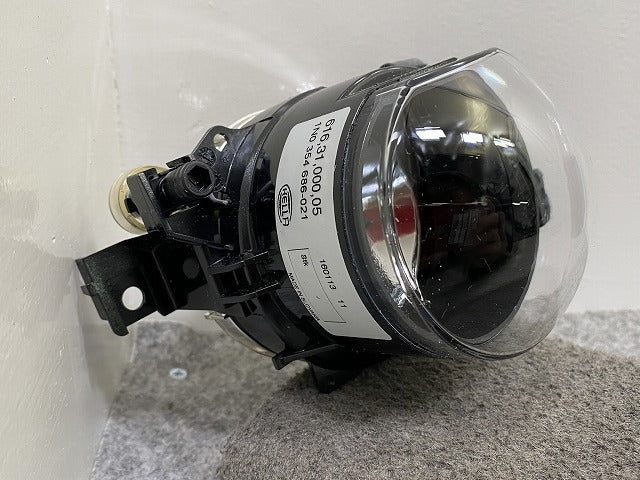 新品!7シリーズ E65/E66 純正 右 フォグランプ/フォグライト ハロゲン ZKW 110328 63176943416 BMW(147817)