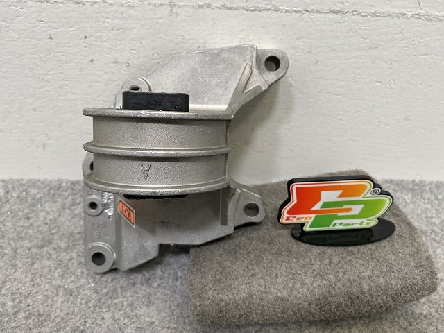 新品!S80/XC90 純正  エンジンマウント 13541 V8671633 ボルボ(147828)