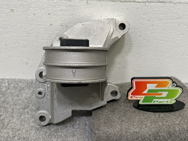 新品!S80/XC90 純正  エンジンマウント 13541 V8671633 ボルボ(147829)