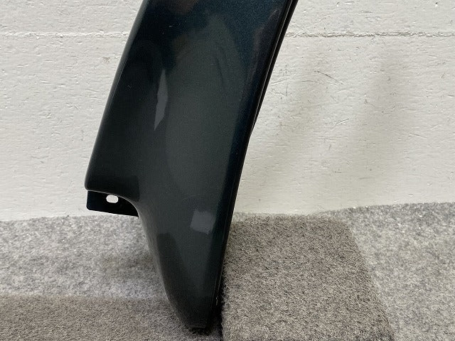 キャラバン NV350 E26 純正 左 フロント マッドガード F38E0-3XA*A ディープフォレスト DAR 日産(147838)