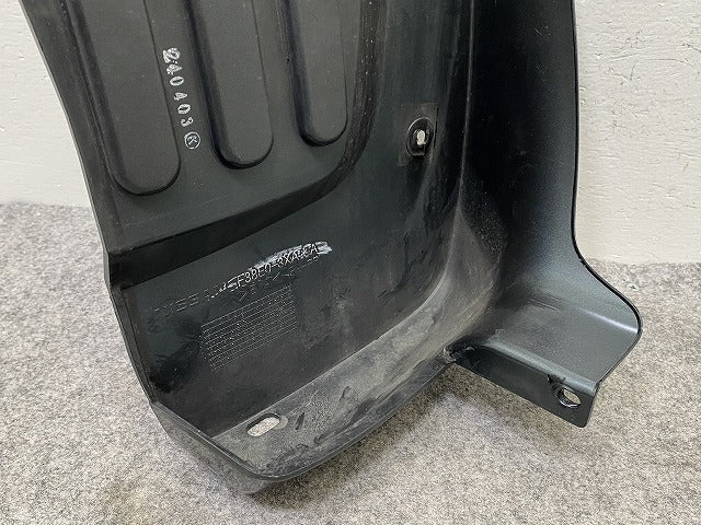 キャラバン NV350 E26 純正 右 リア マッドガード F38E0-3XA*A ディープフォレスト DAR 日産(147839)