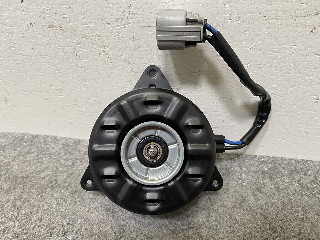 HR-V 純正  コンデンサーファンモーター 16363-K0020 16363-K0020 ホンダ(147841)