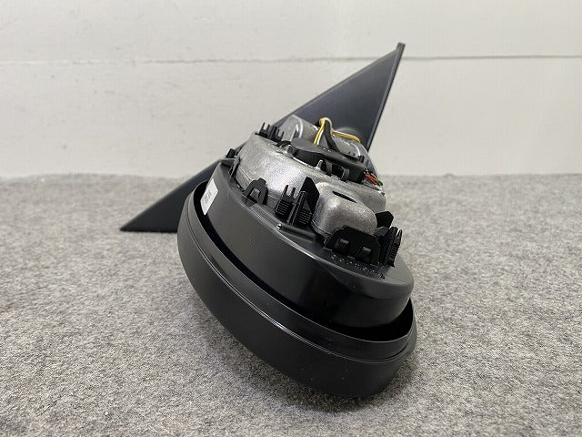 新品!1シリーズ E81/E87 純正 右 ドアミラー 010803 51167189870 BMW(147853)
