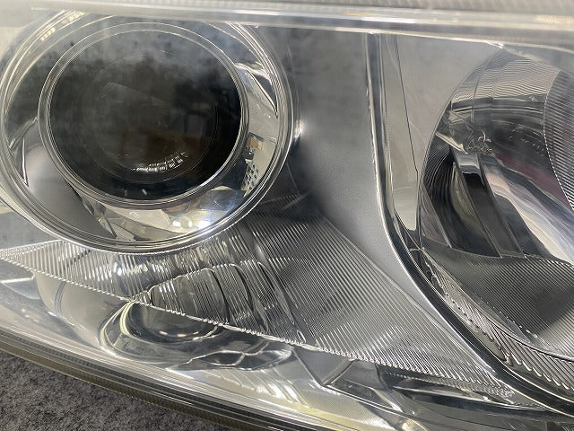 ステップワゴン スパーダ/RK5/RK6 純正 右 ヘッドライト/ランプ キセノン HID AFS無 レベライザー 刻印J2 100-62075 33101-SZW-J21(147865)