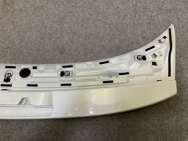 プリウス 50系/ZVW50/ZVW51/ZVW55 リア ルーフスポイラー/ウイング 76085-47080/76871-47070 ホワイトパールクリスタル 070 トヨタ(147866)