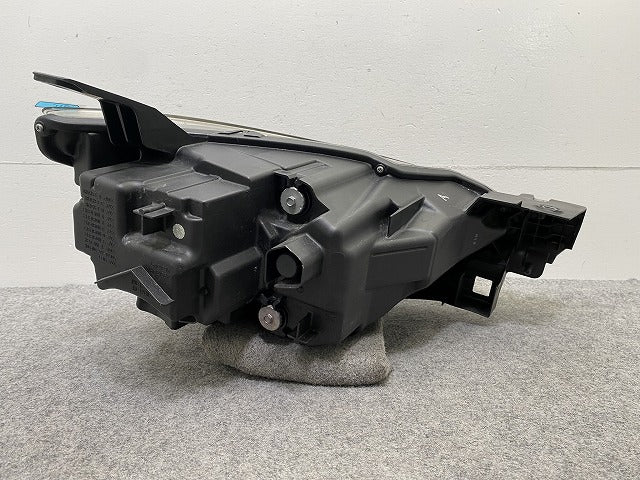 CX-3/CX3 DK/DK5FW/DK5AW 純正 後期 左 ヘッドライト/ランプ LED 刻印ア KOITO 100-65115 D24J 51 040E マツダ(147872)