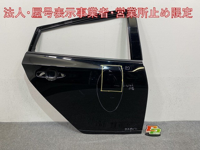 プリウス 50系/ZVW50/ZVW51/ZVW55 純正 右 リア ドア ブラック メタリック トヨタ(147914)