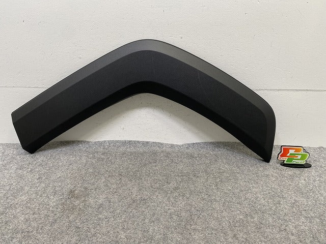 新車取り外し!RAV4 ラブ4 60系/AXAN64 純正 左 リア フェンダーアーチモール/オーバーフェンダー 75606-42250 素地 トヨタ(147924)