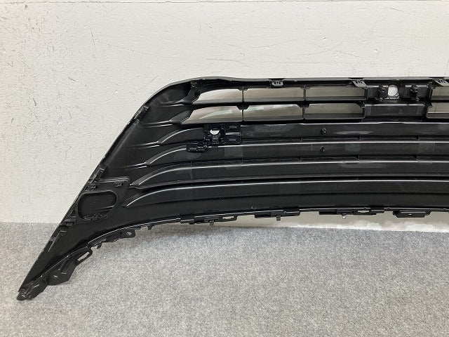 新車取り外し!ハリアー 80系/MXUA80/85/AXUH80/85/AXUP85 純正 フロント グリル ロア グリル カメラ穴付 53112-48400/10/20(147926)