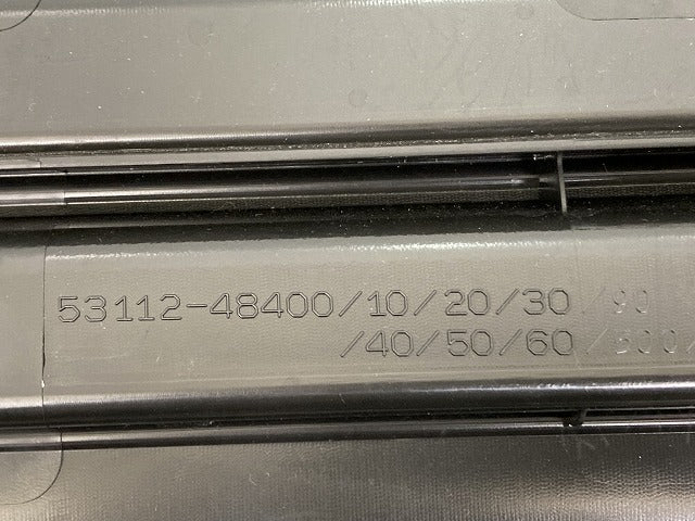 新車取り外し!ハリアー 80系/MXUA80/85/AXUH80/85/AXUP85 純正 フロント グリル/ラジエーターグリル カメラ穴付 53112-48400/10/20(147928)