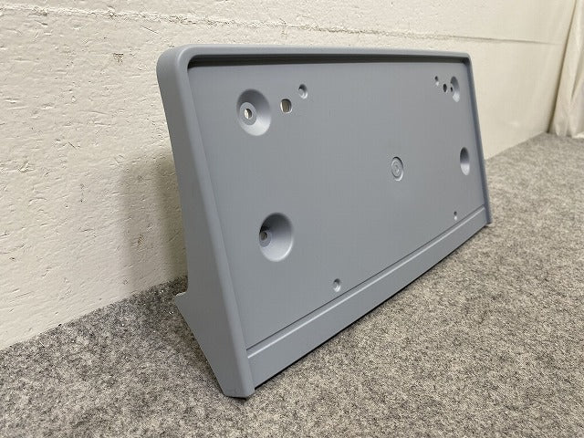 新品!X3 純正 フロント ライセンスベース 5111 3417724 51133433422 サフ BMW(147943)